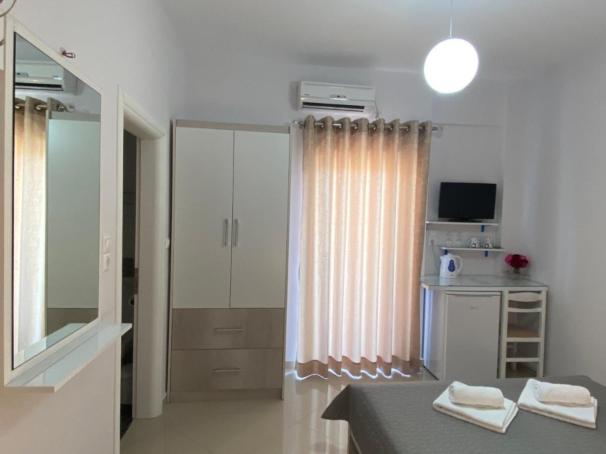 Villa Erdeti Studio&Apartment Sarandë Esterno foto
