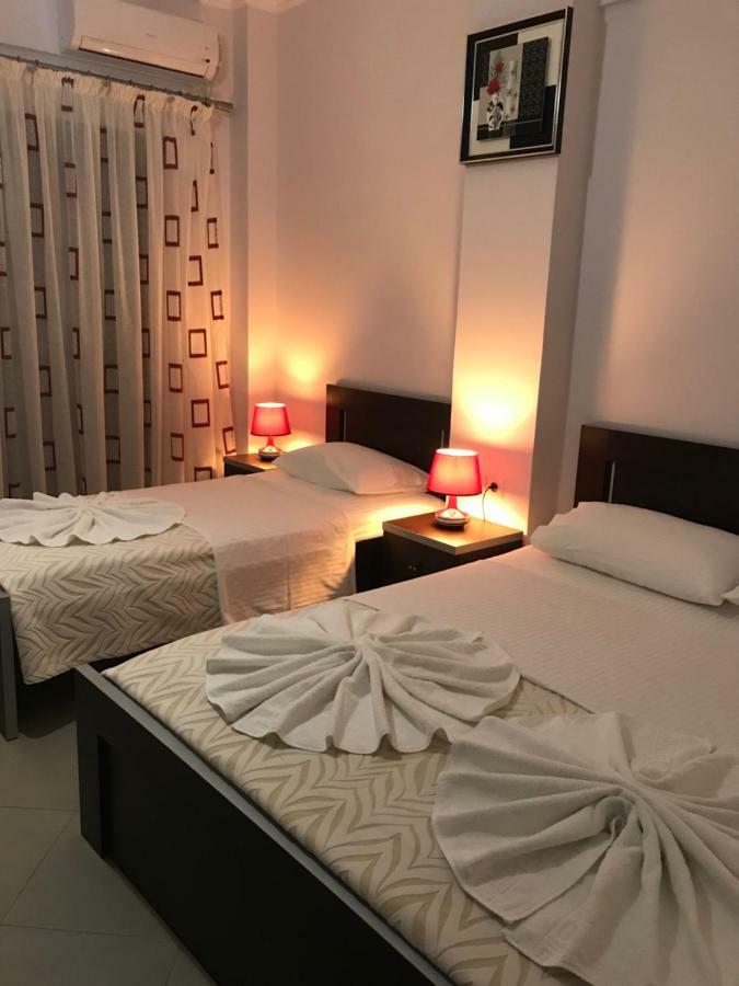 Villa Erdeti Studio&Apartment Sarandë Esterno foto